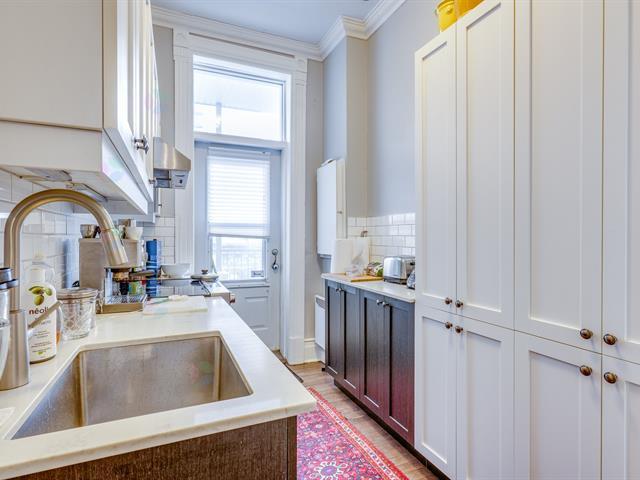 818-820 Rue Cherrier Property Photo 8