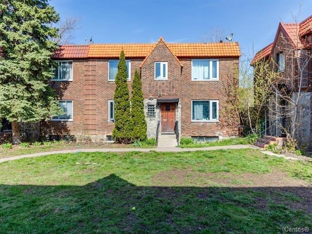 4631 Av. Coolbrook Property Photo 1