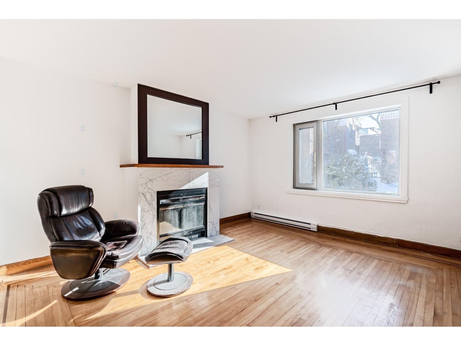 4631 Av. Coolbrook Property Photo 7