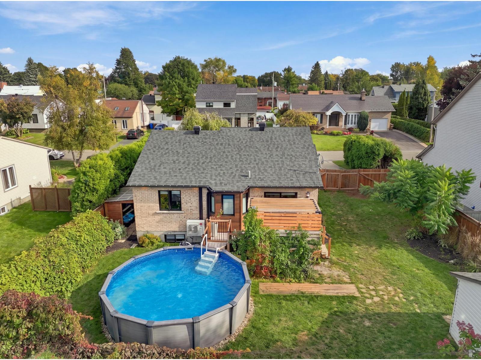 25 Rue Des Merles Property Photo 34