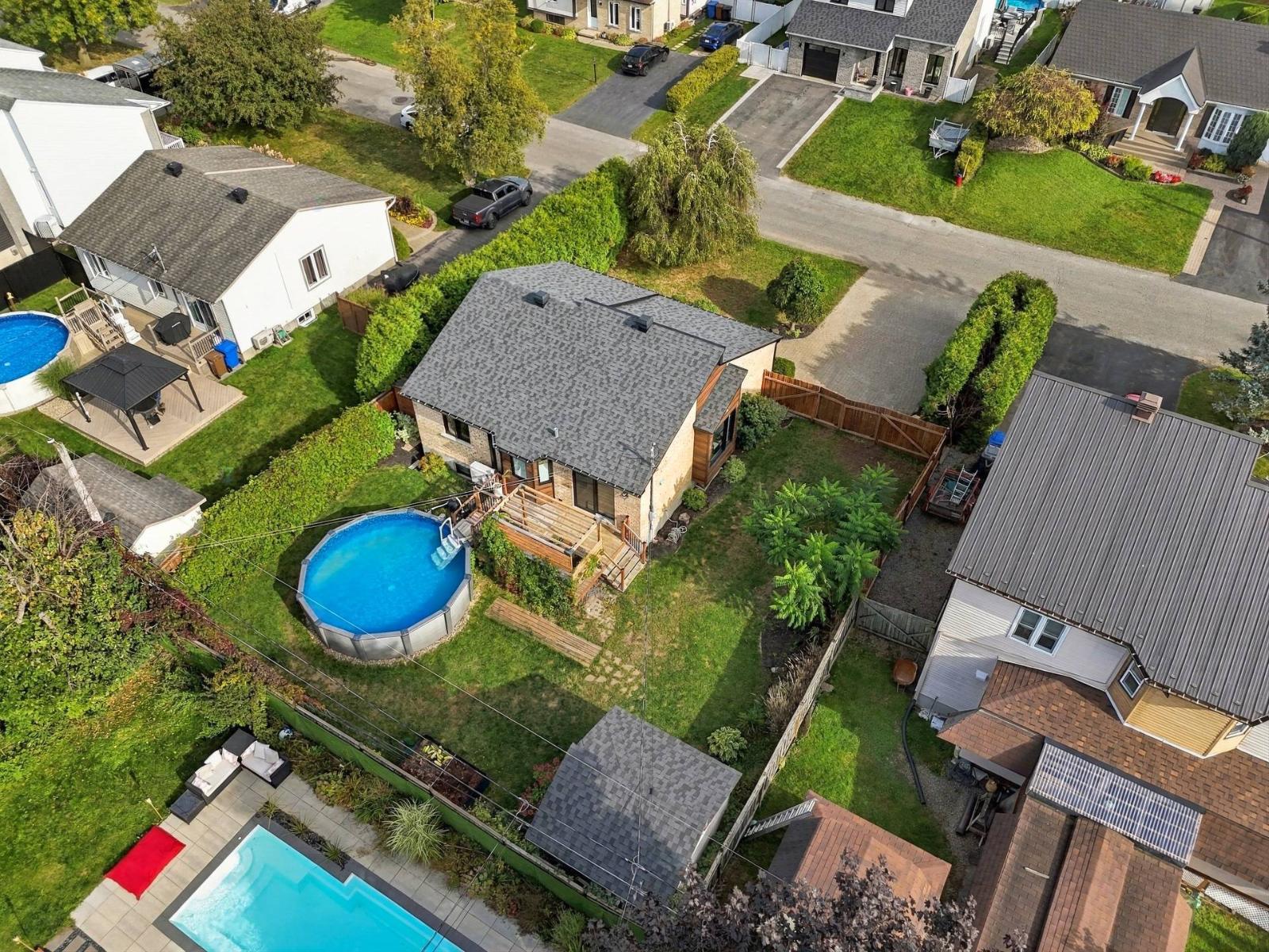 25 Rue Des Merles Property Photo 35