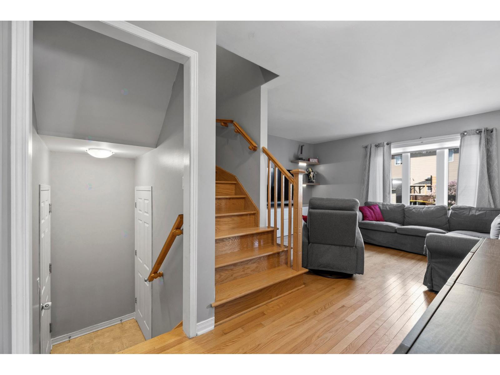 86 Av. Chamberry Property Photo 12