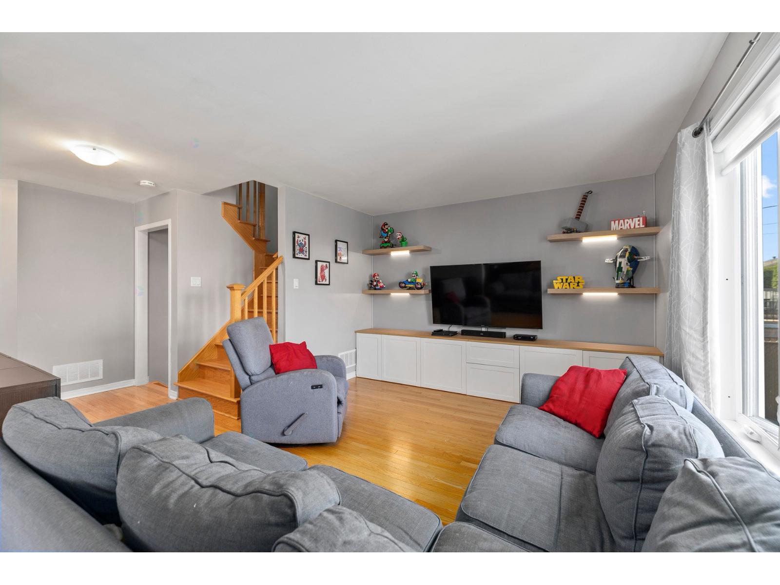 86 Av. Chamberry Property Photo 14