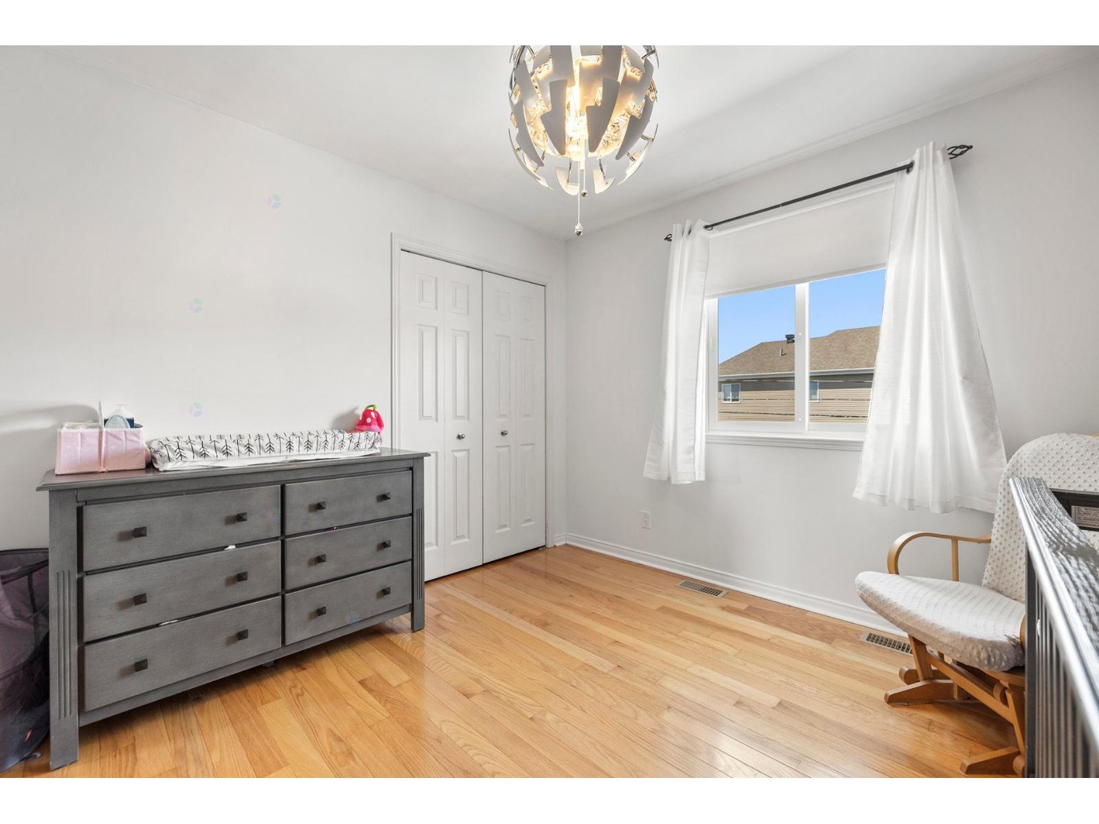 86 Av. Chamberry Property Photo 20