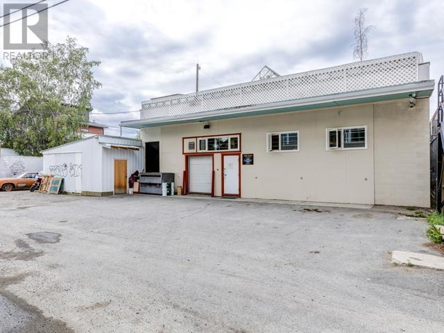 203 Hanson Street Property Photo 23