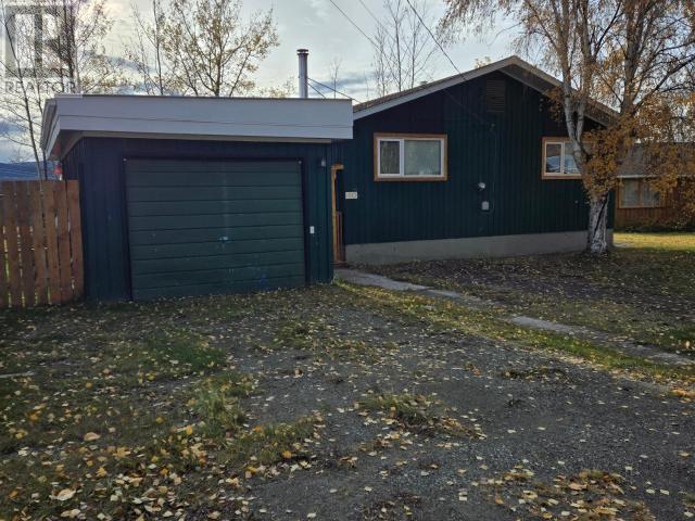 40 Ogilvie Crescent Property Photo