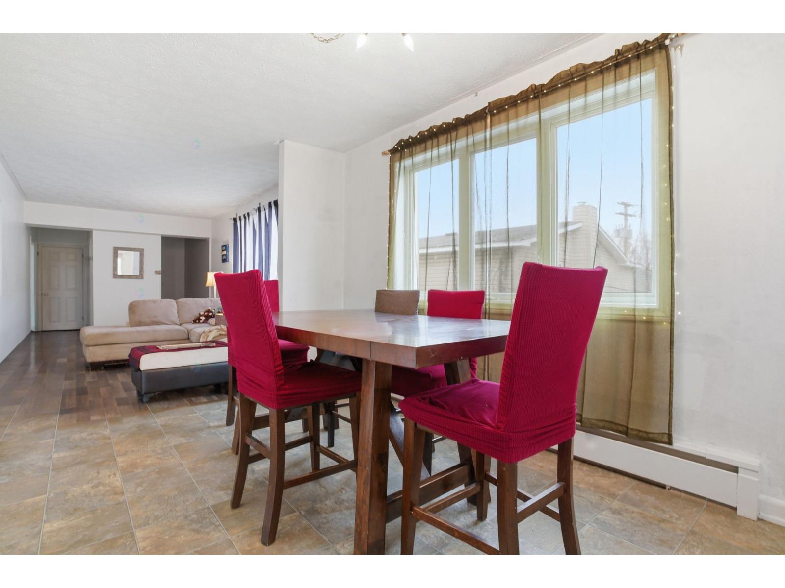 338 Rue St-andré Property Photo 7