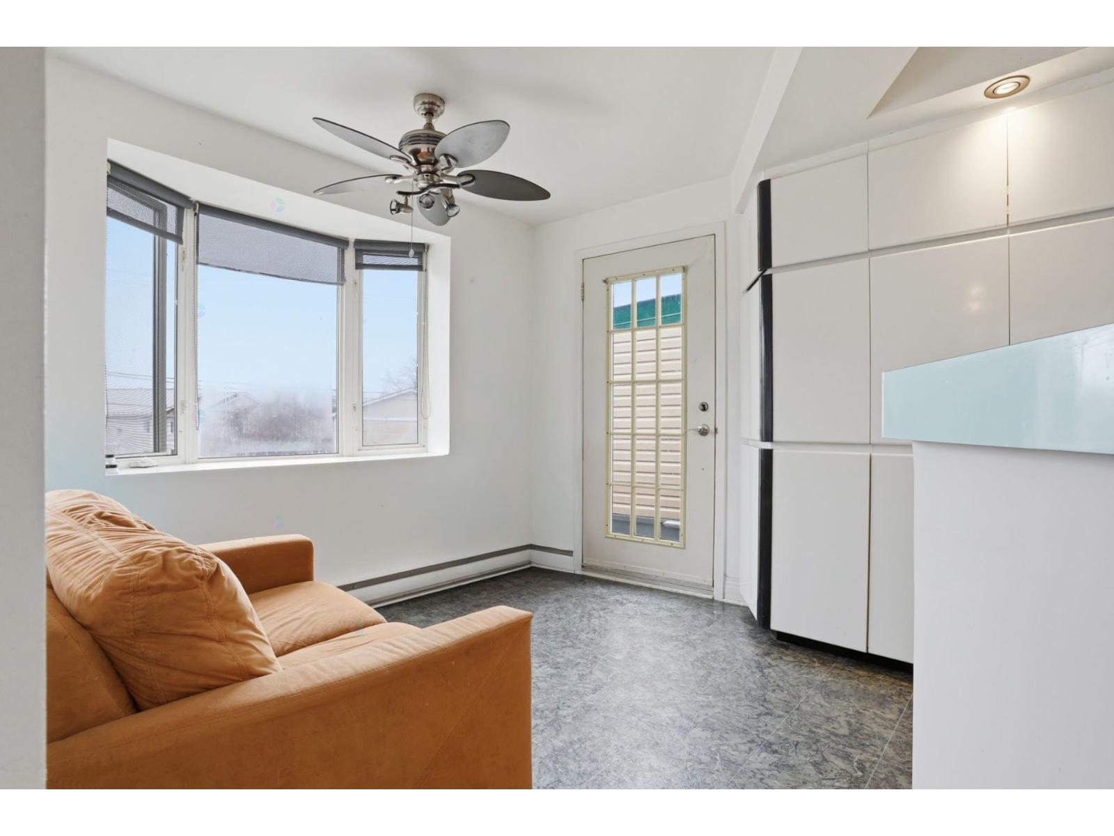 338 Rue St-andré Property Photo 9