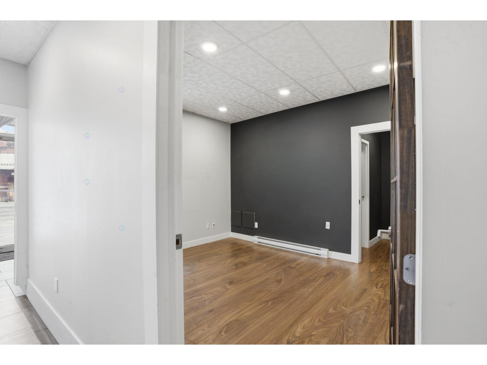 338 Rue St-andré Property Photo 29