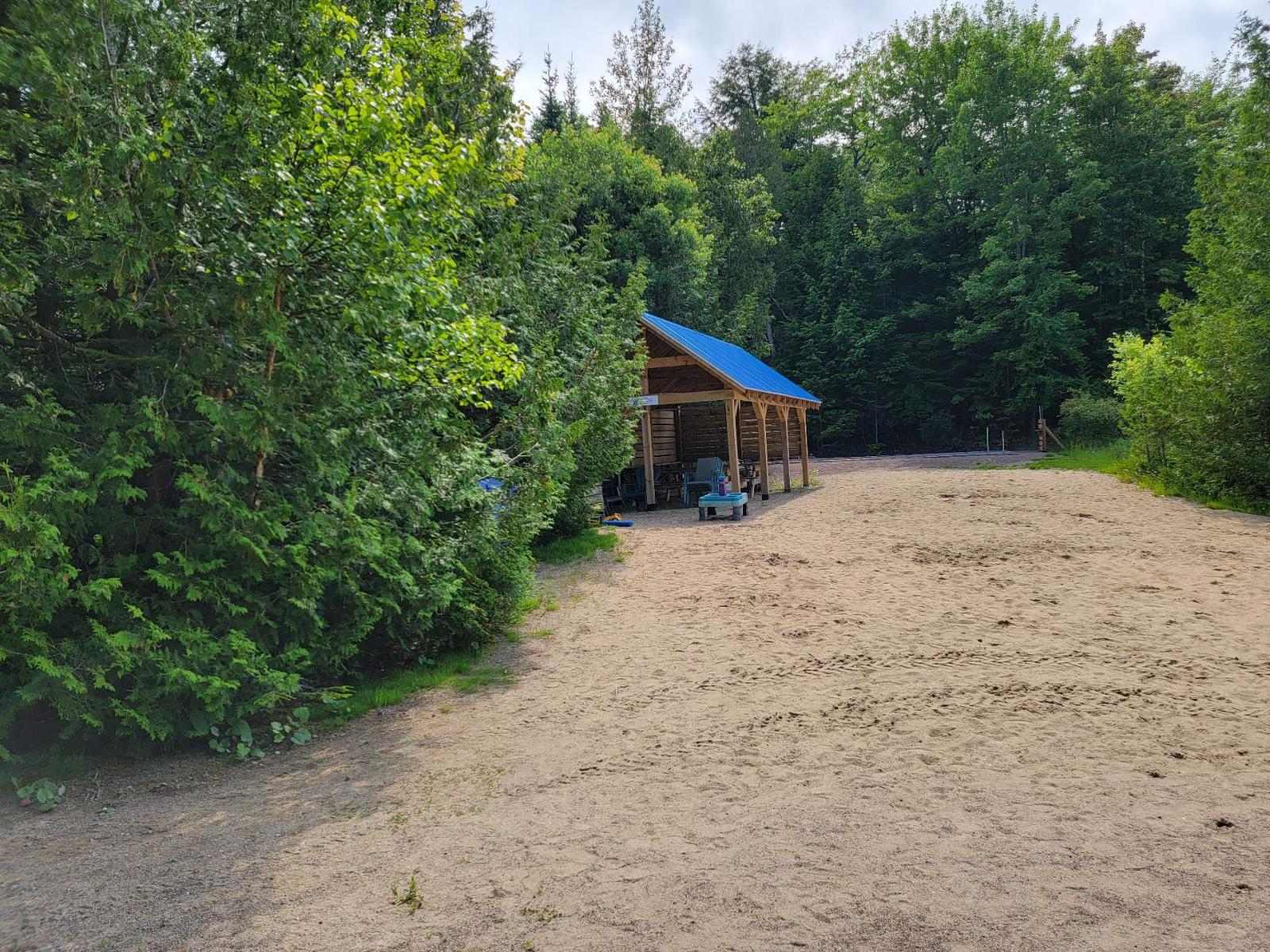 Ch. Lobel Property Photo 33