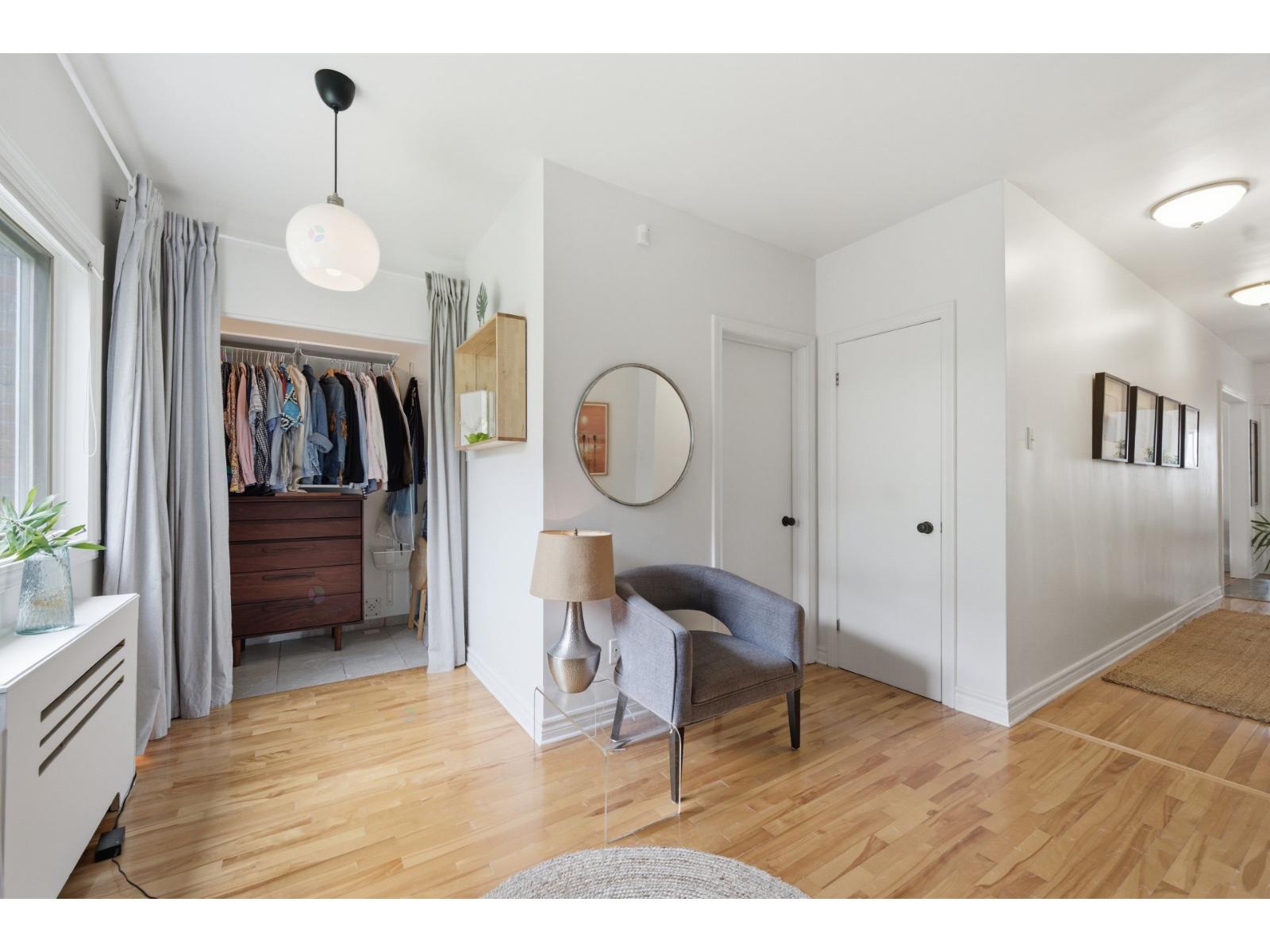 119 Av. Westminster N. Property Photo 15