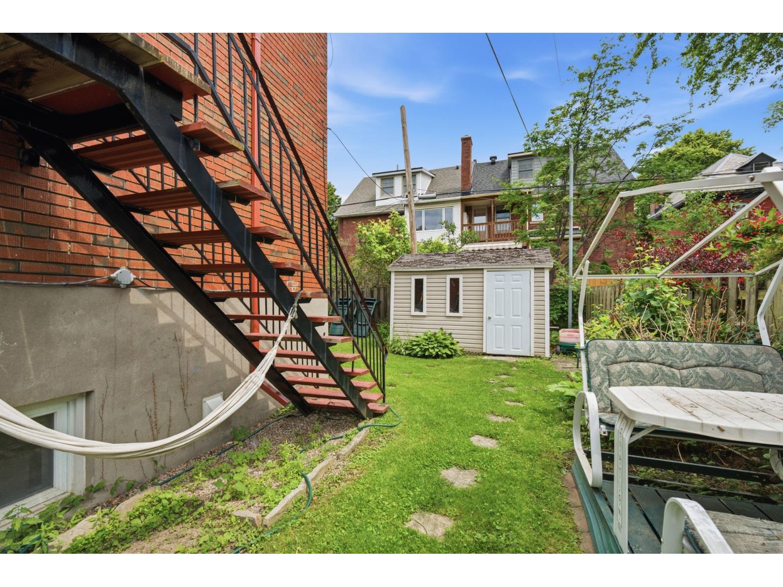 119 Av. Westminster N. Property Photo 17