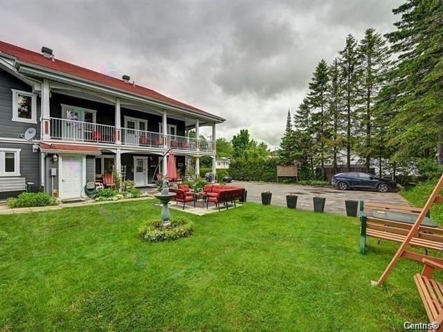 225-229 Av. Du Lac Property Photo 6
