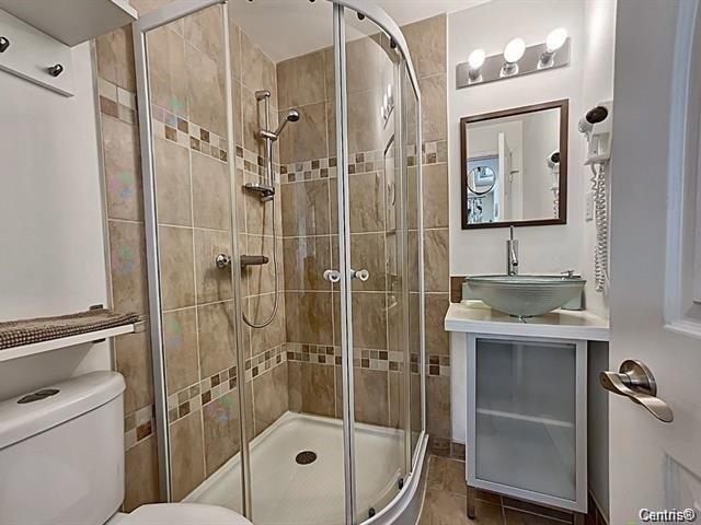 225-229 Av. Du Lac Property Photo 27