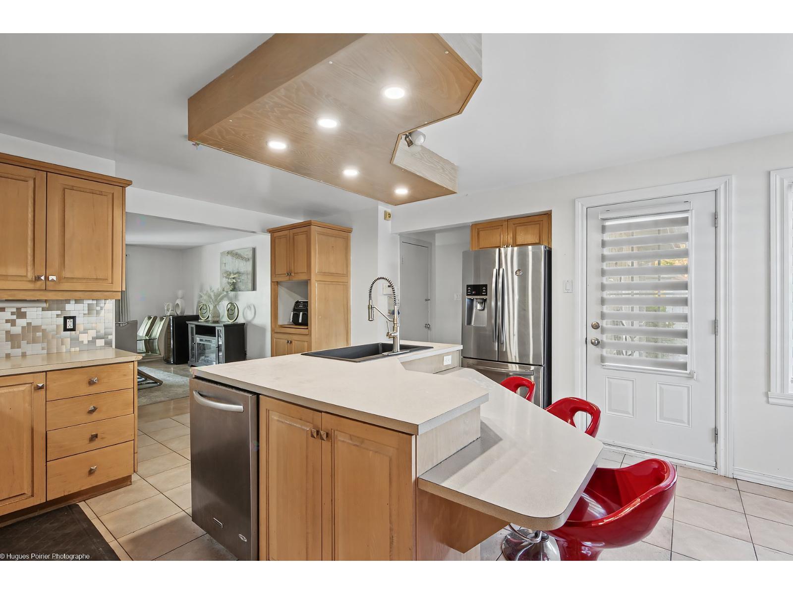 966 12e Avenue Property Photo 11