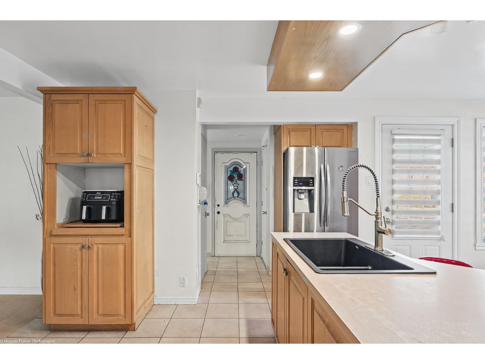 966 12e Avenue Property Photo 14