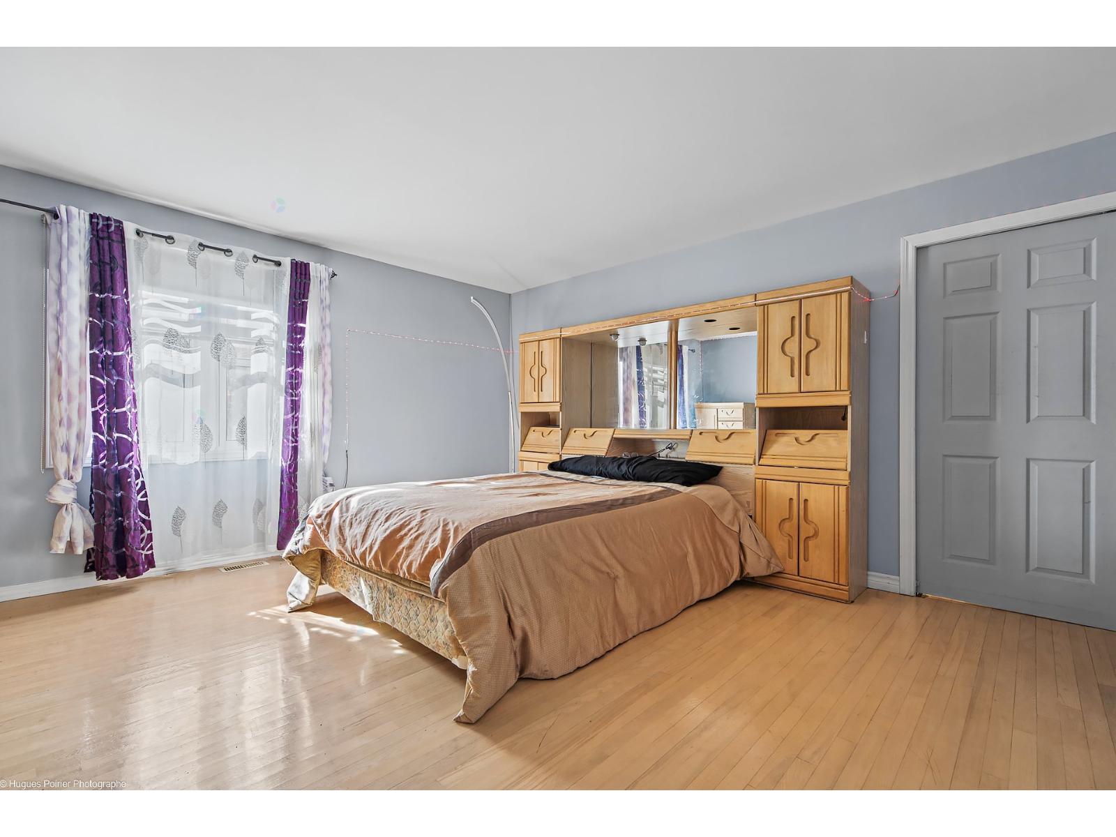 966 12e Avenue Property Photo 23
