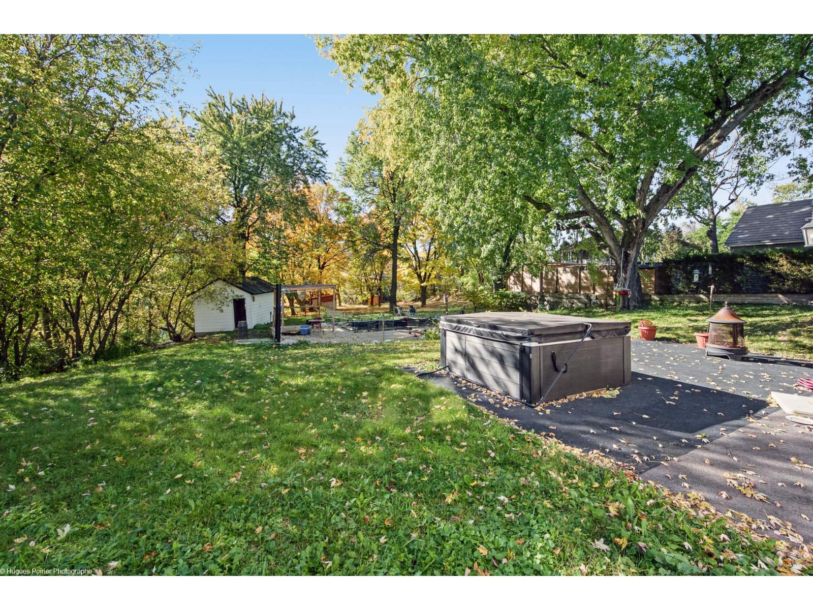 966 12e Avenue Property Photo 59