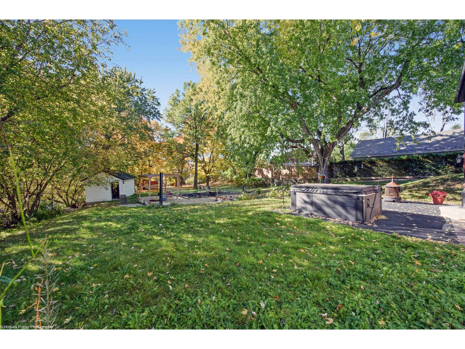 966 12e Avenue Property Photo 61
