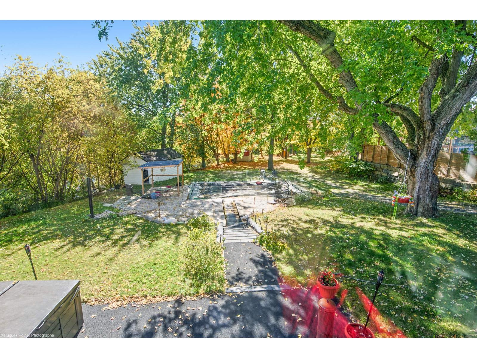 966 12e Avenue Property Photo 67