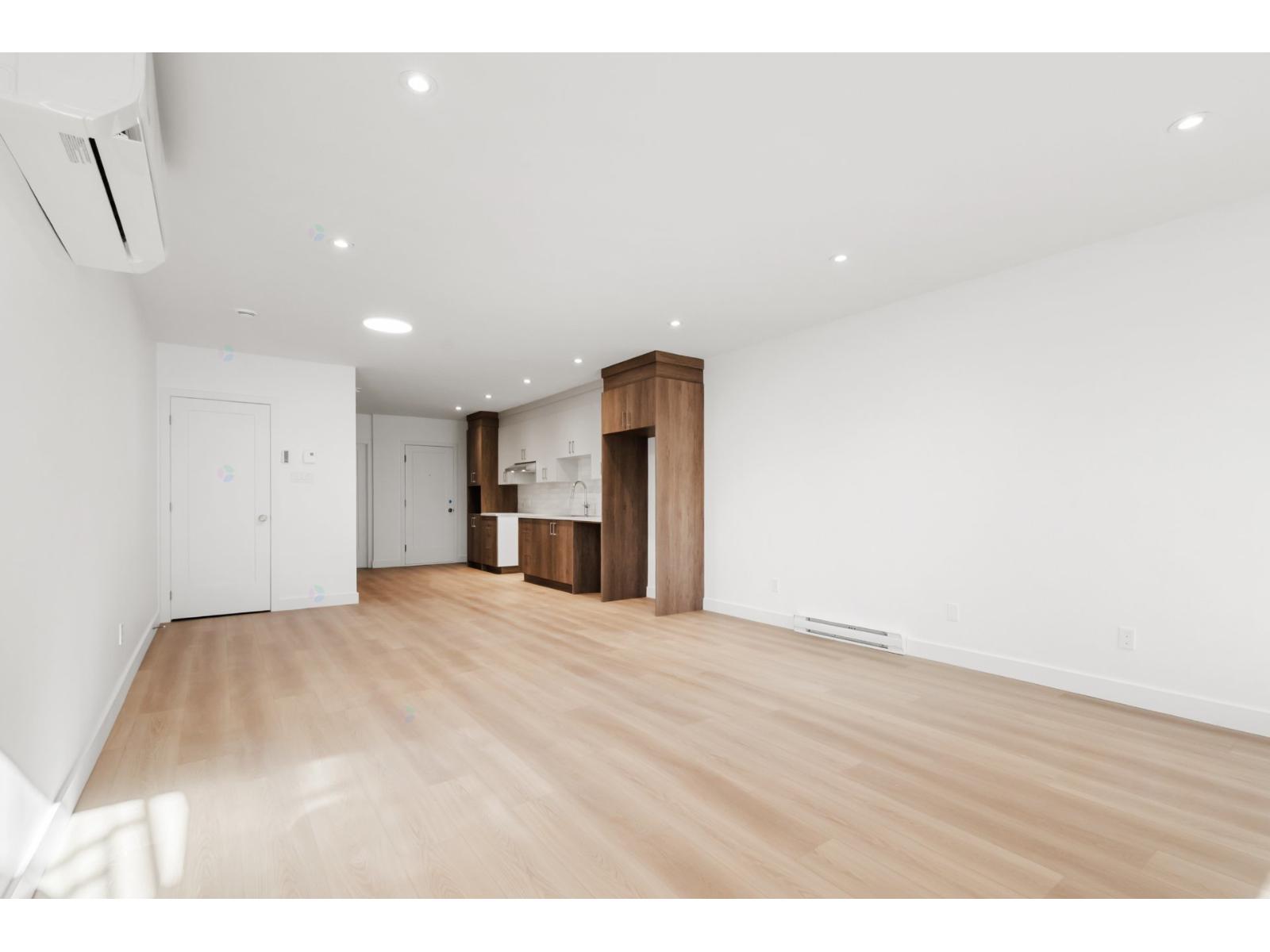 500 24e Avenue (p.-a.-t.), #1 Property Photo 8