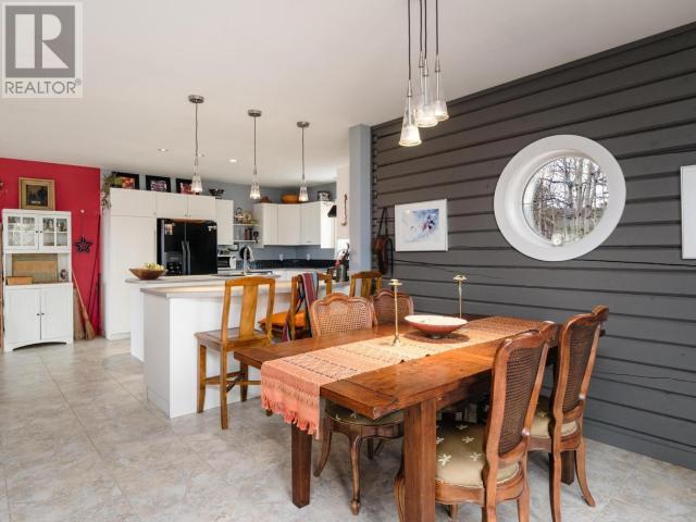 1745 North Klondike Highway Property Photo 14