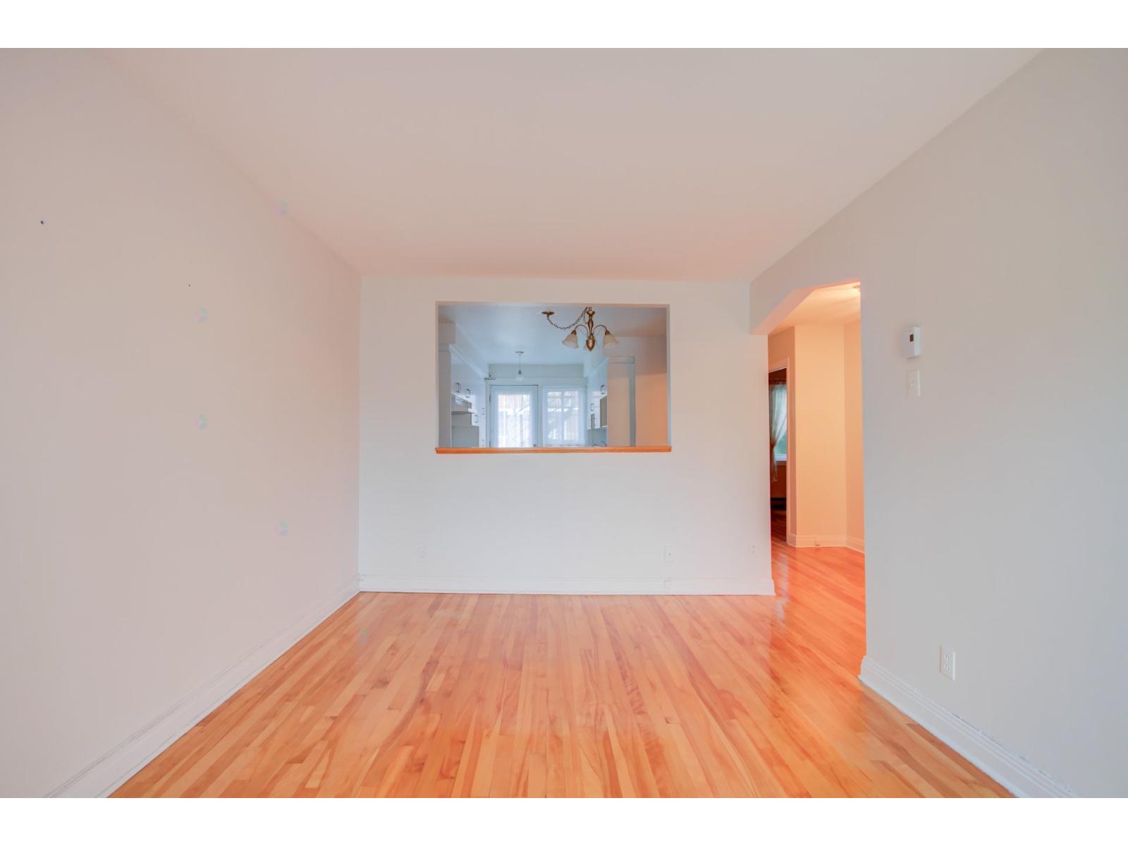 6645 20e Avenue Property Photo 15