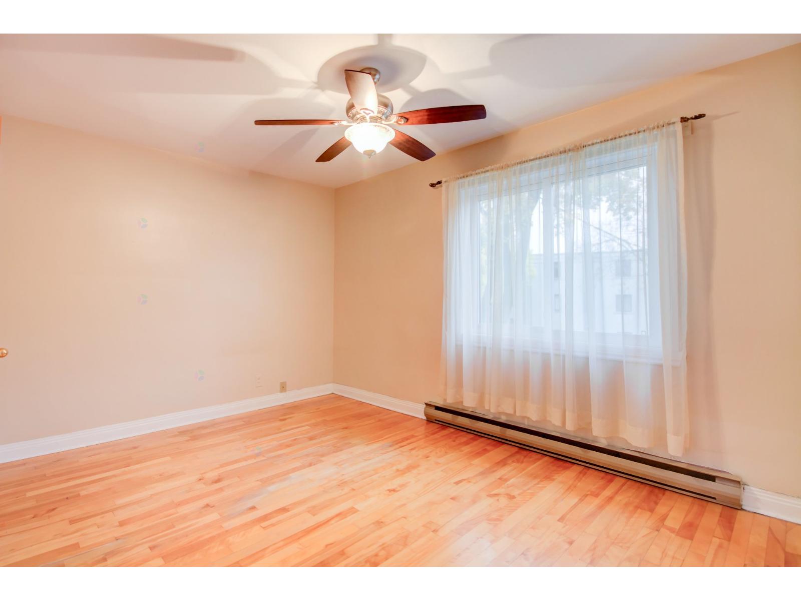 6645 20e Avenue Property Photo 17