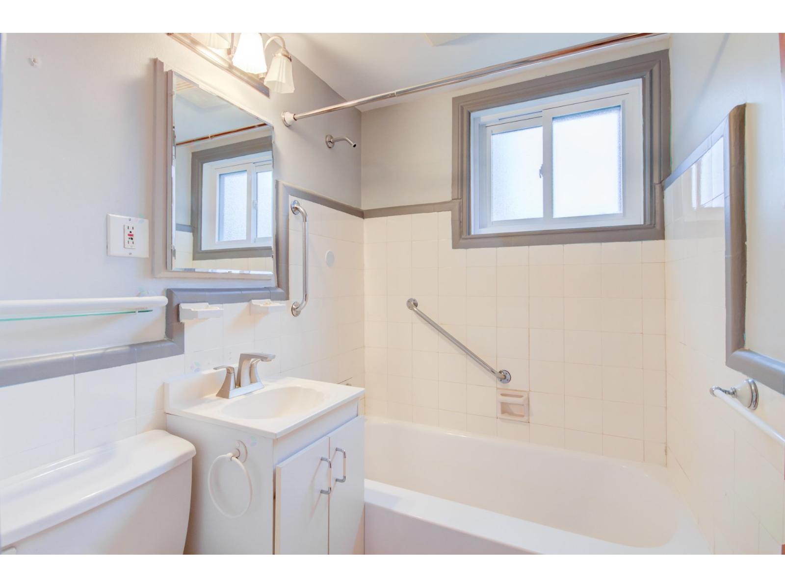 6645 20e Avenue Property Photo 20