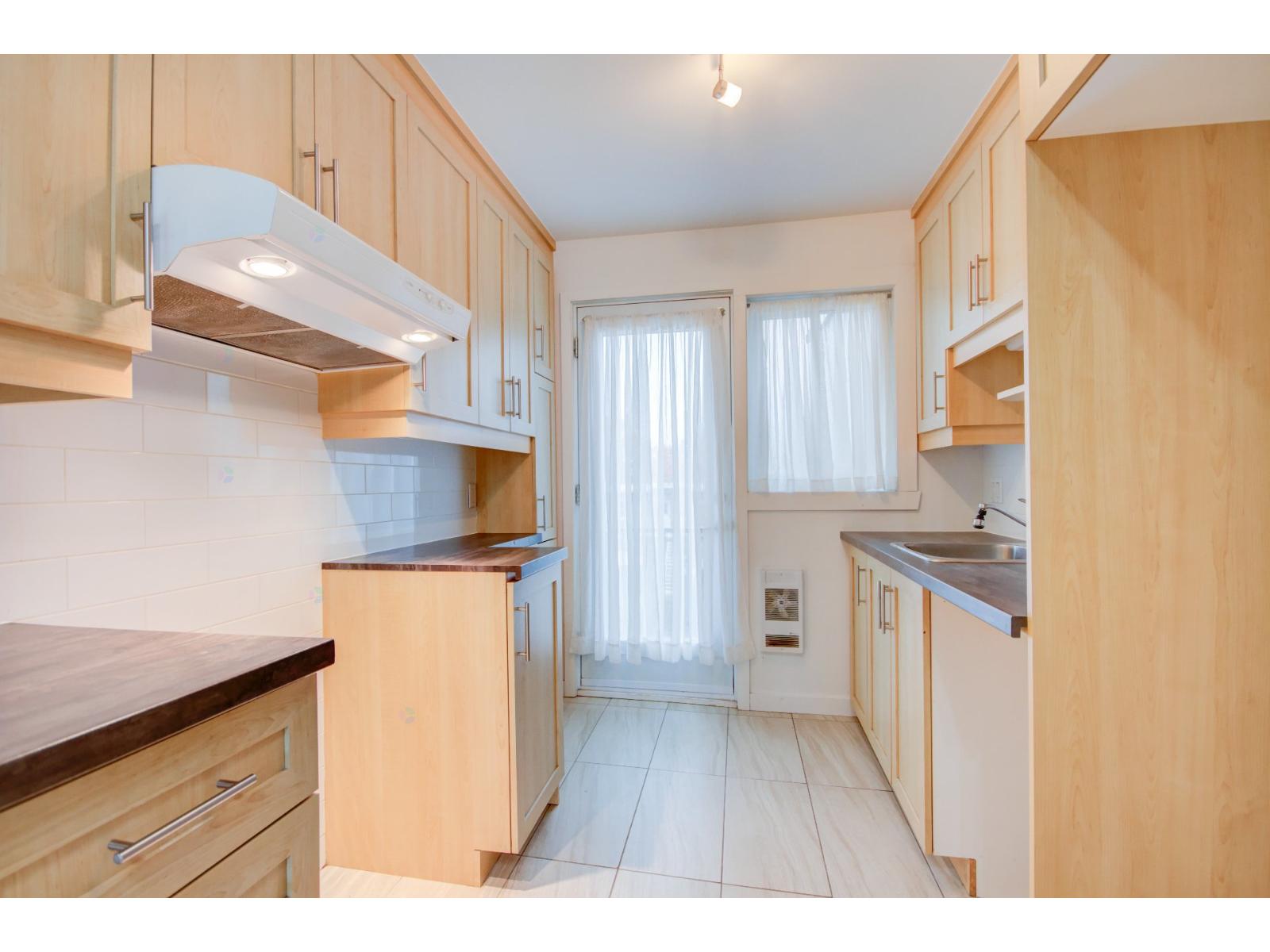 6645 20e Avenue Property Photo 33