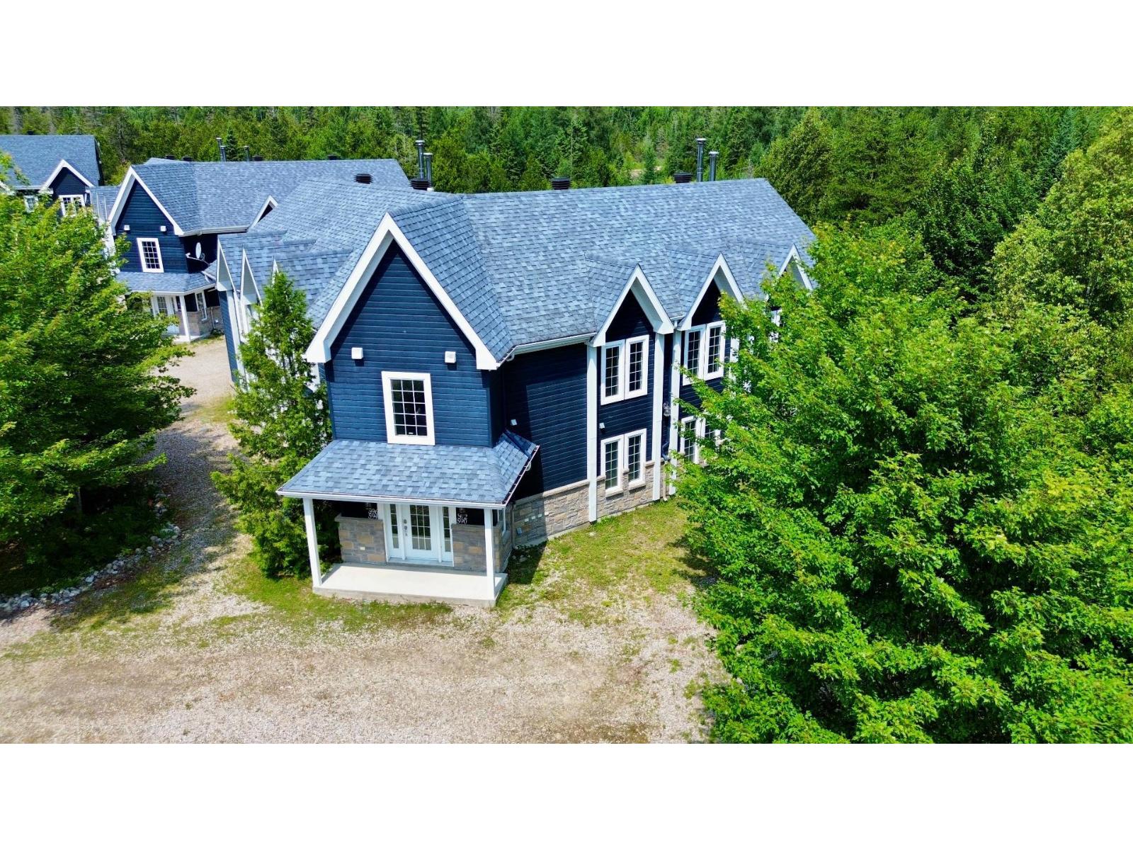592 Ch. De Notre-dame-de-la-merci Property Photo 28