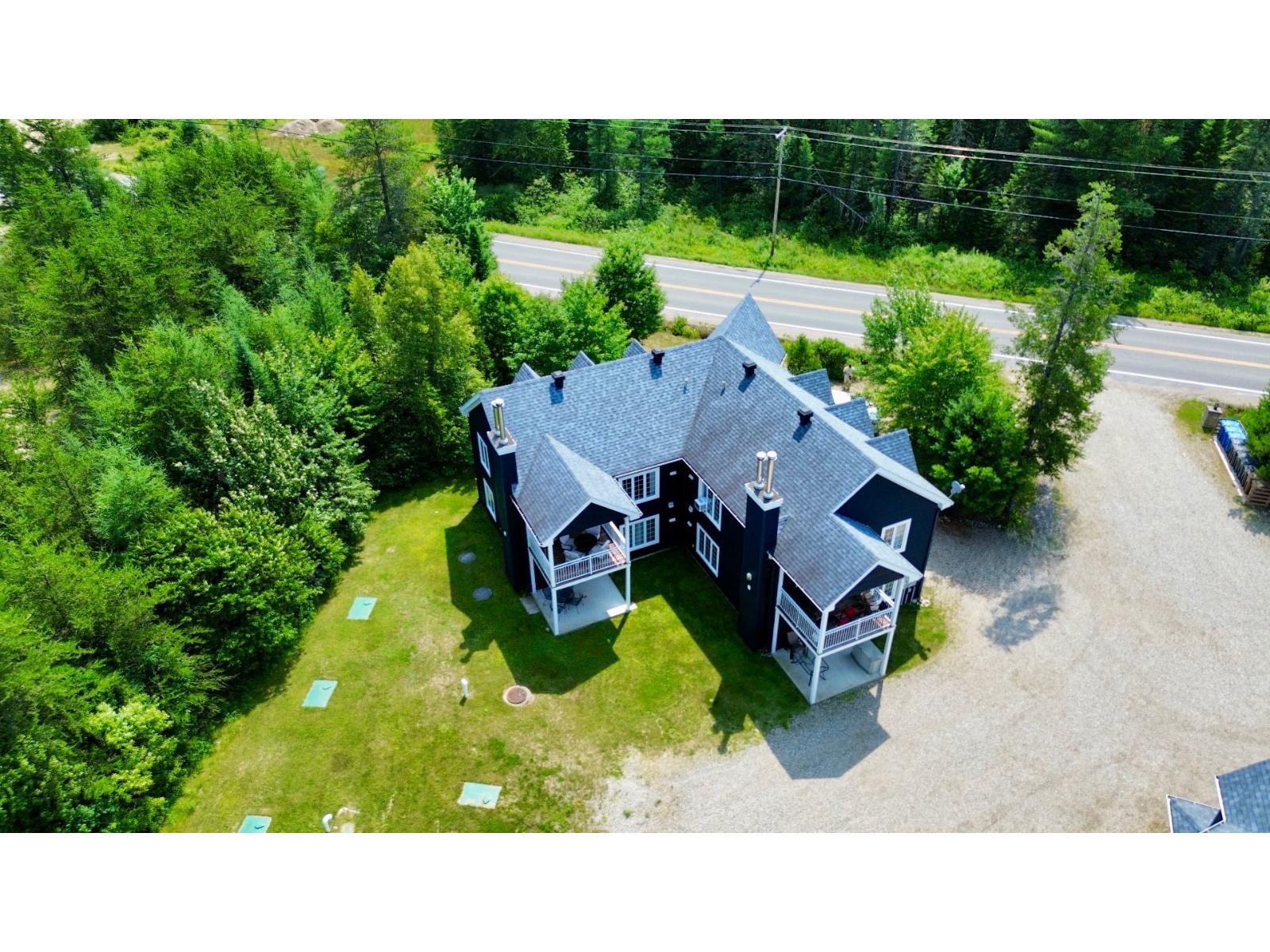 592 Ch. De Notre-dame-de-la-merci Property Photo 33