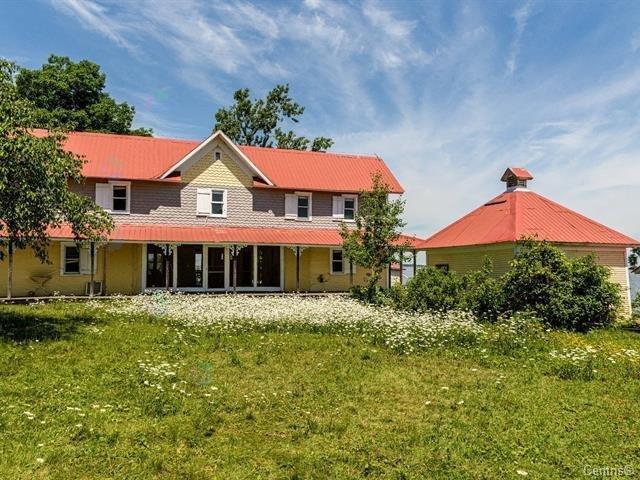 200 Île Fraser Property Photo 4