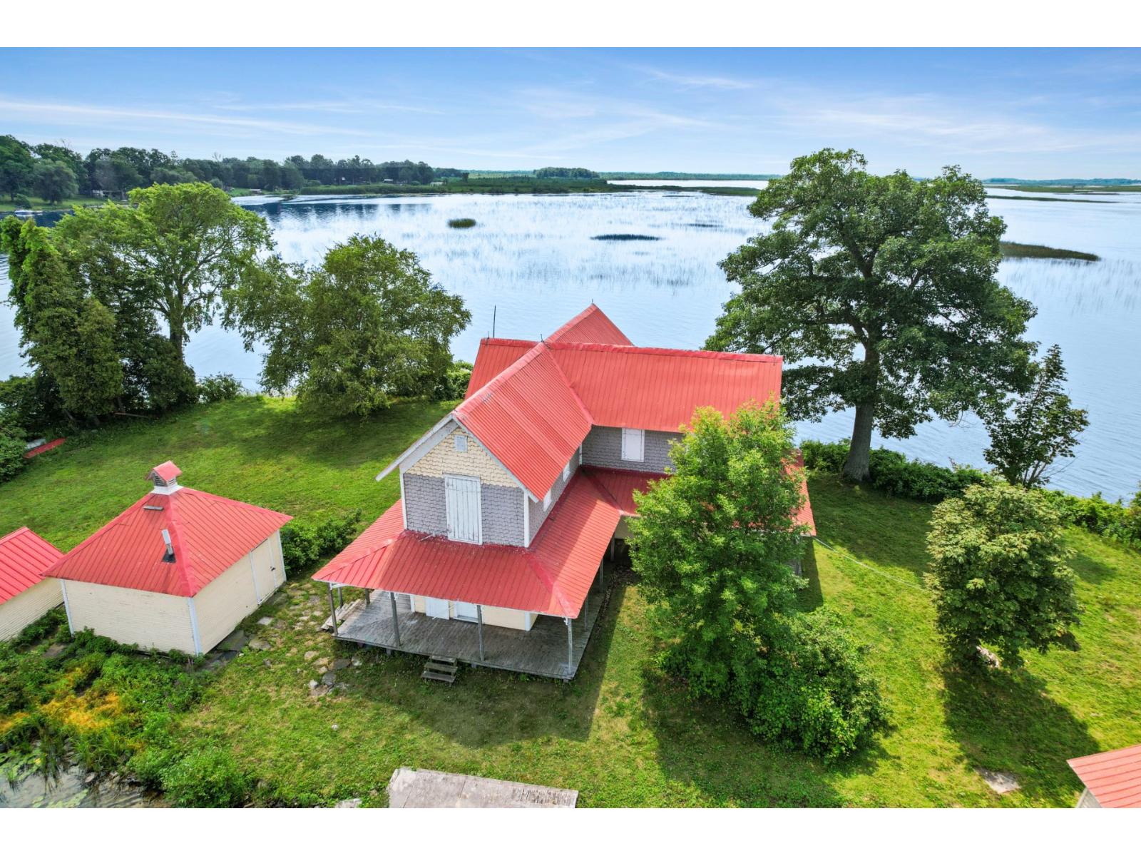 200 Île Fraser Property Photo 33