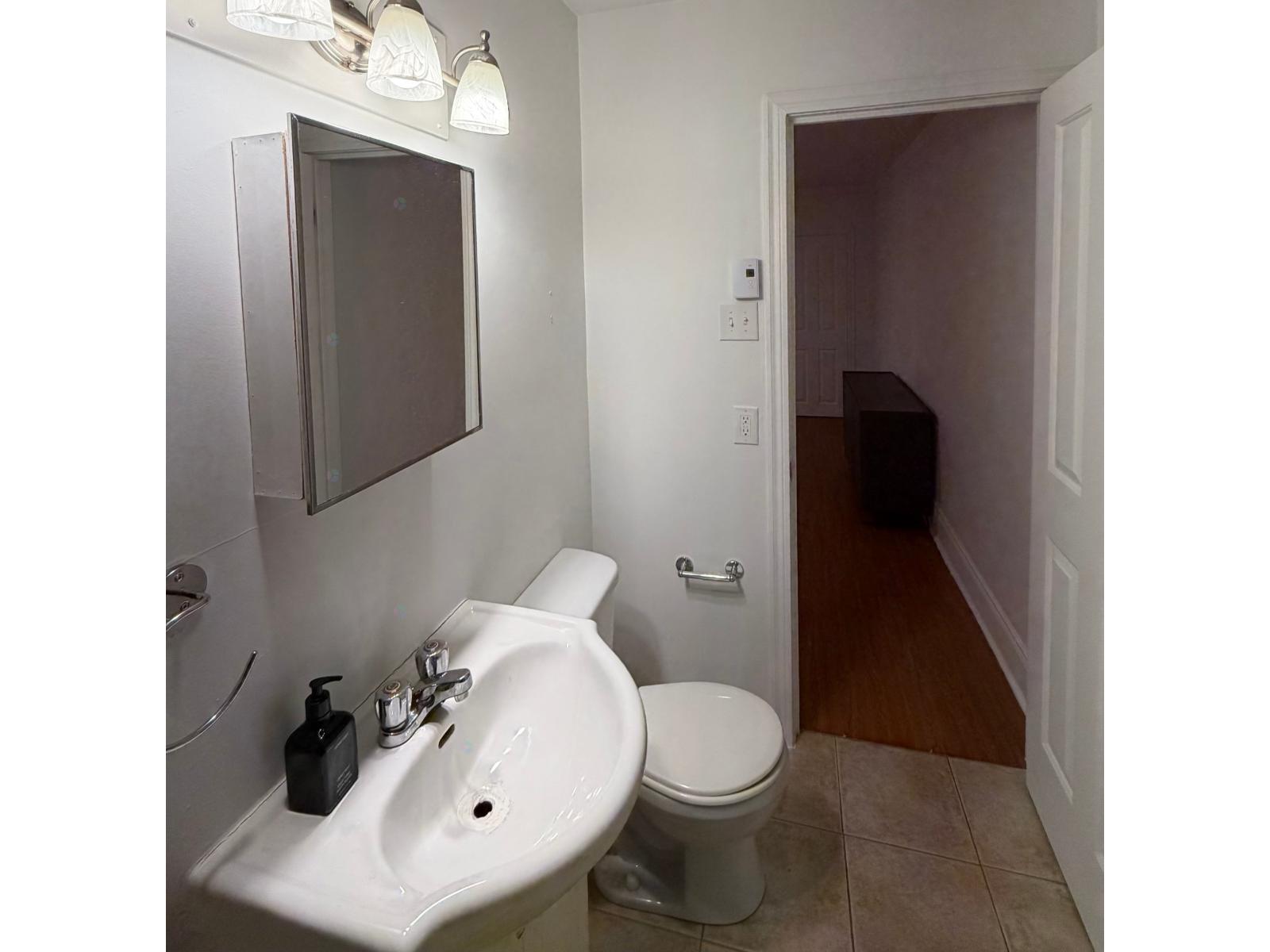 2290 Av. Girouard, #19 Property Photo 17