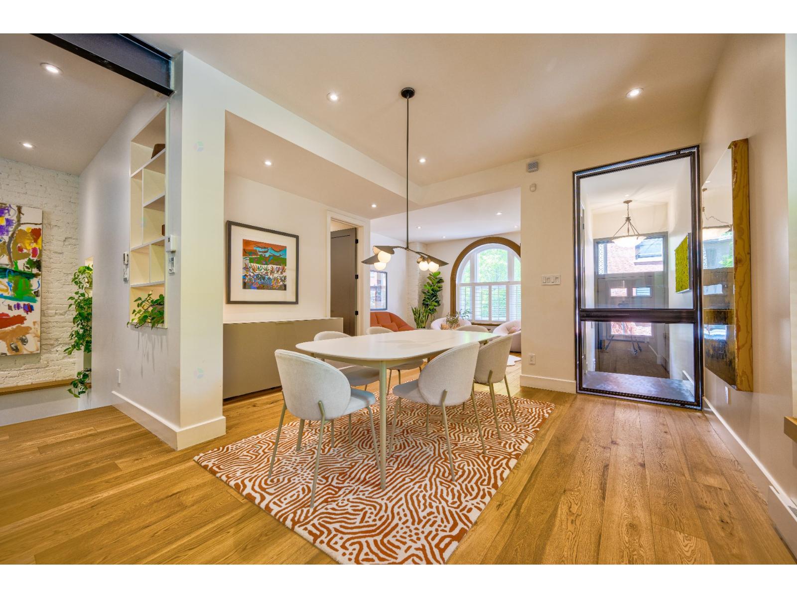 50 Rue Guilbault O. Property Photo 8