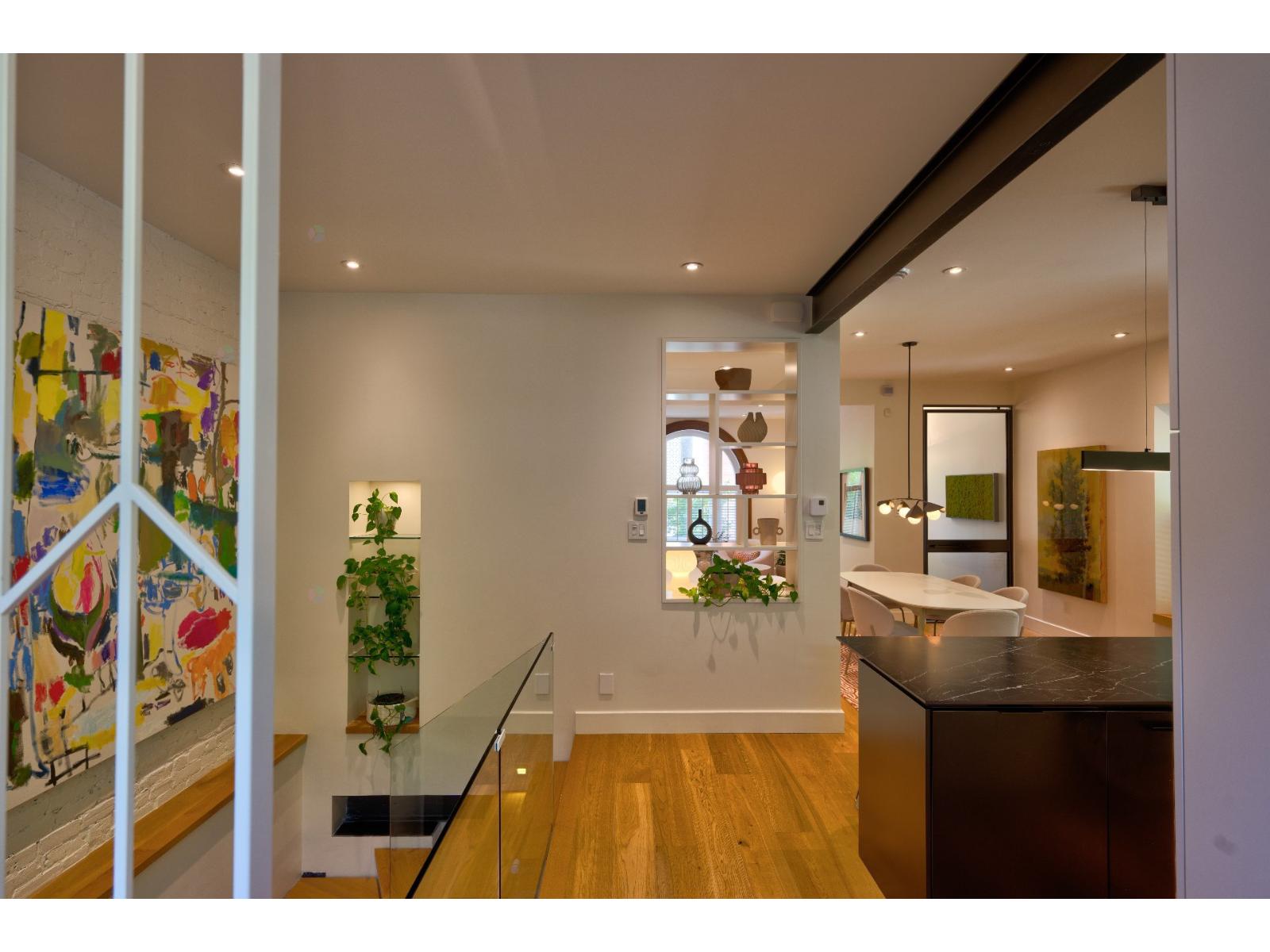 50 Rue Guilbault O. Property Photo 14