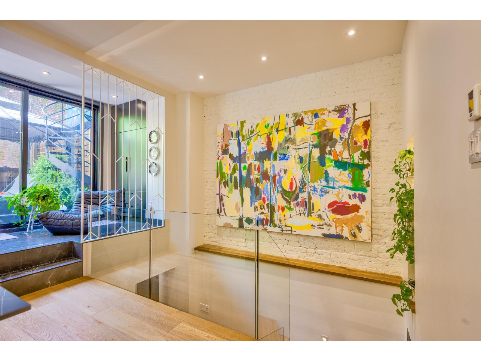 50 Rue Guilbault O. Property Photo 16