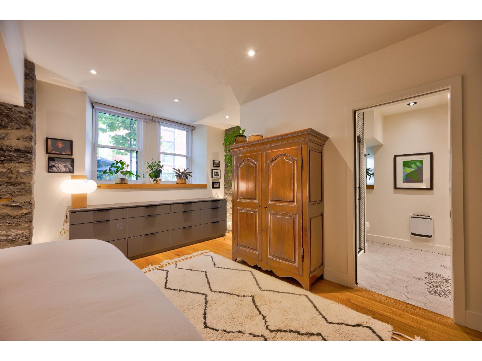50 Rue Guilbault O. Property Photo 23