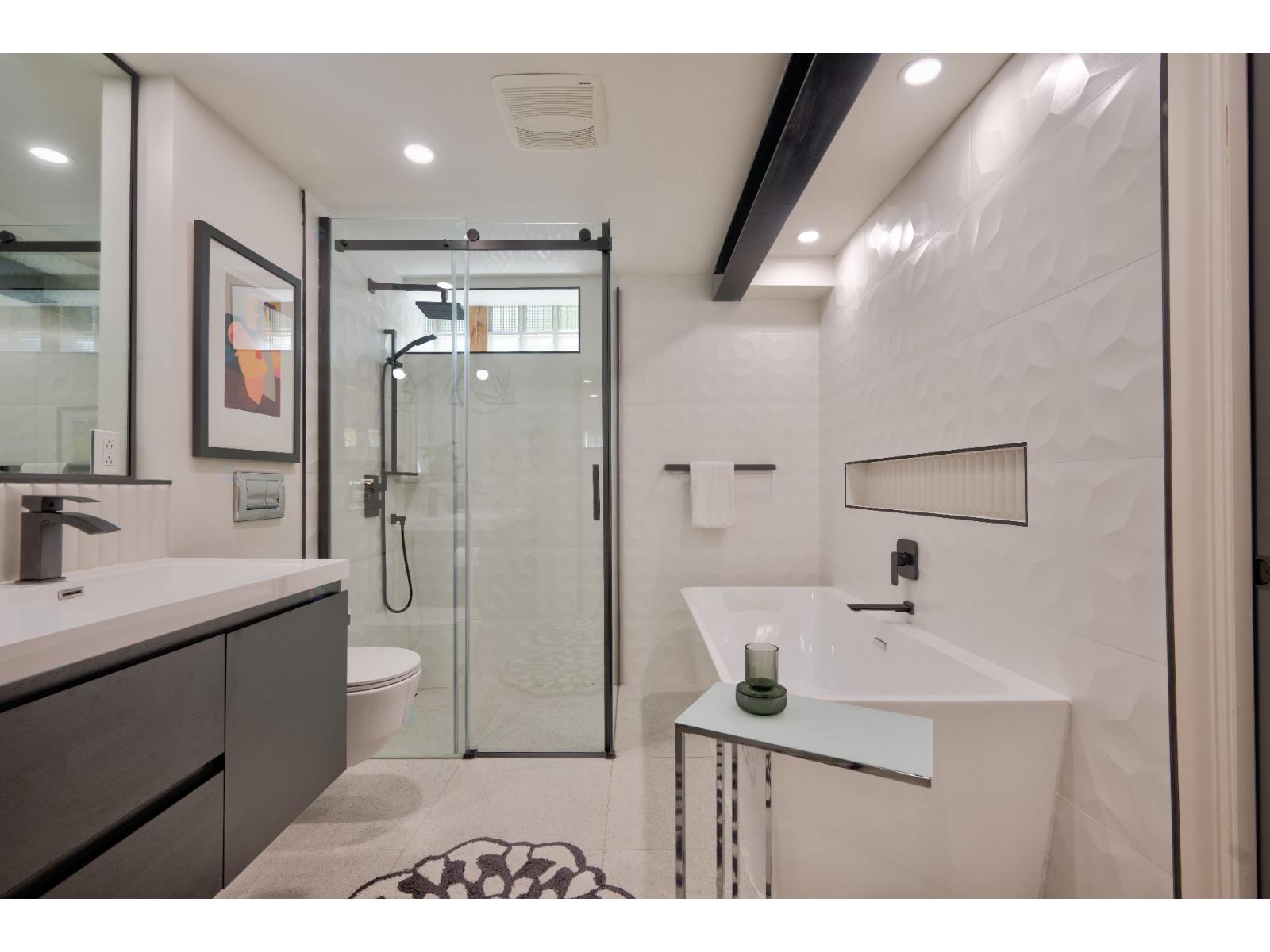 50 Rue Guilbault O. Property Photo 29