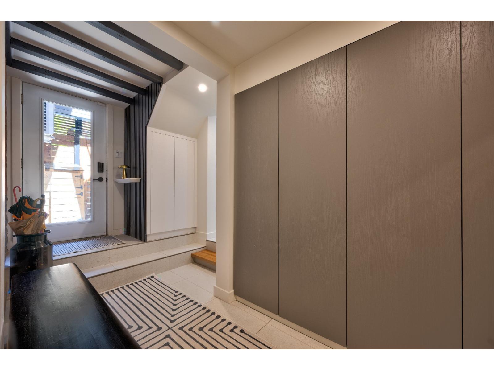 50 Rue Guilbault O. Property Photo 32