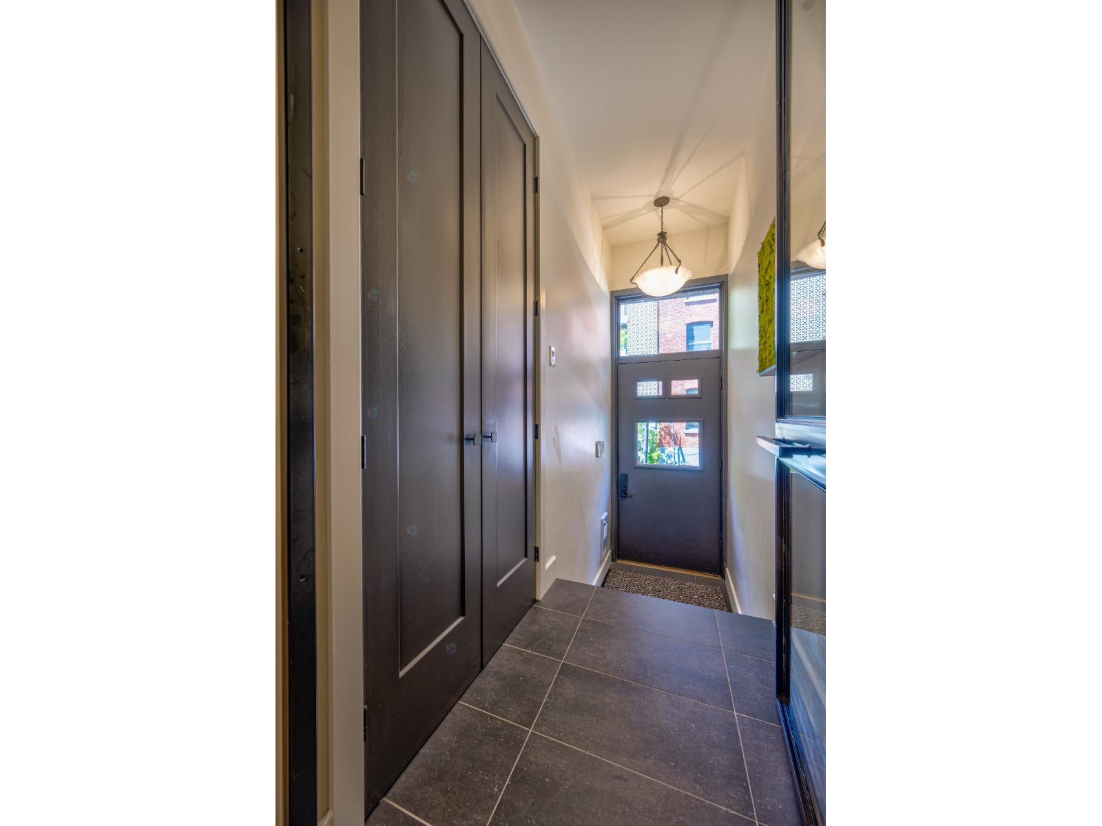 50 Rue Guilbault O. Property Photo 33