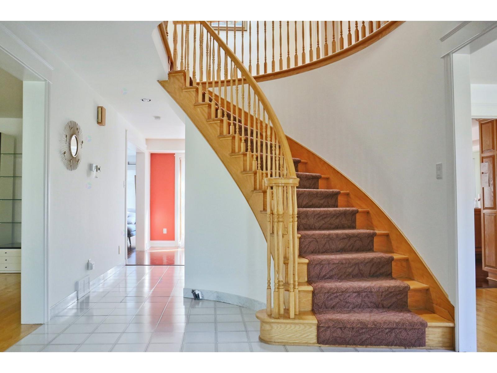 33 Rue Desbarats Property Photo 2