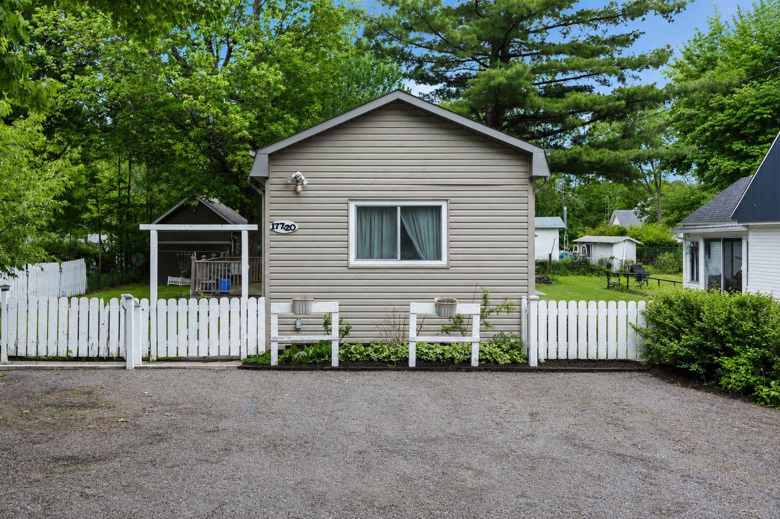 177-20 Route 201 Property Photo 1