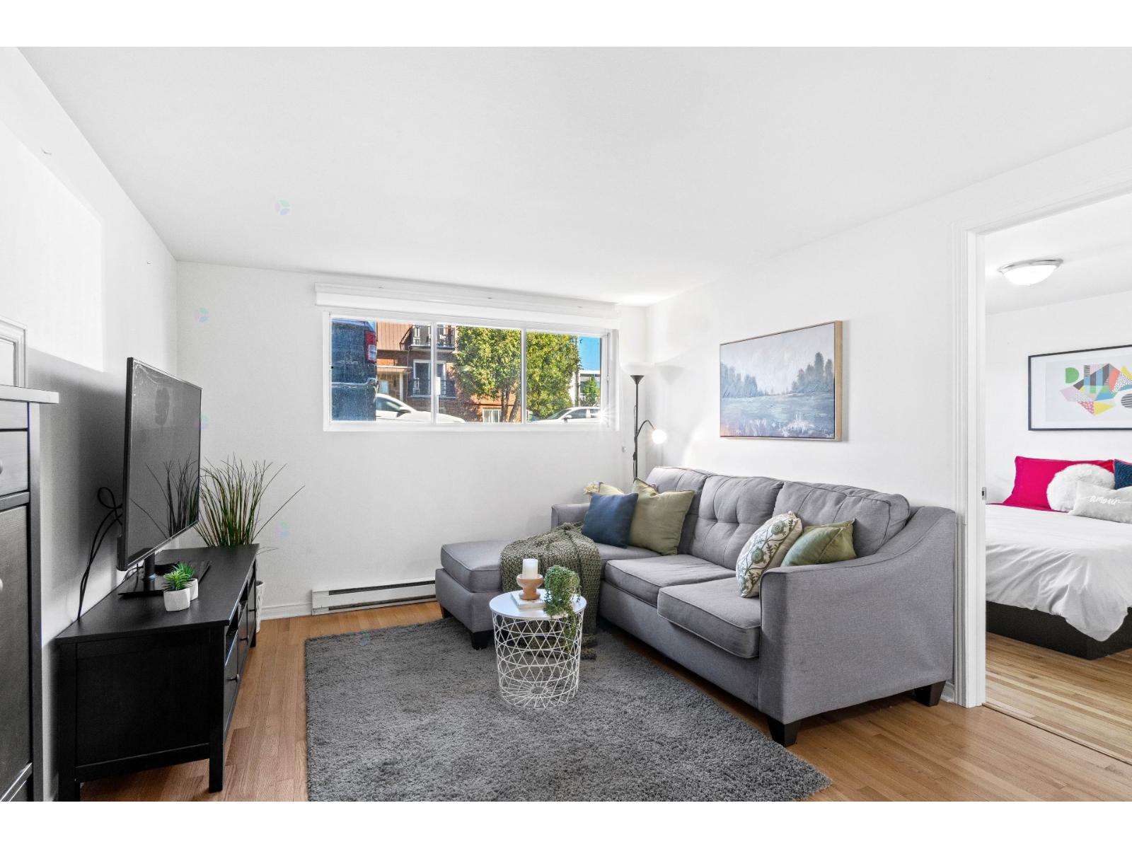 274 Rue Albert, #1 Property Photo 4