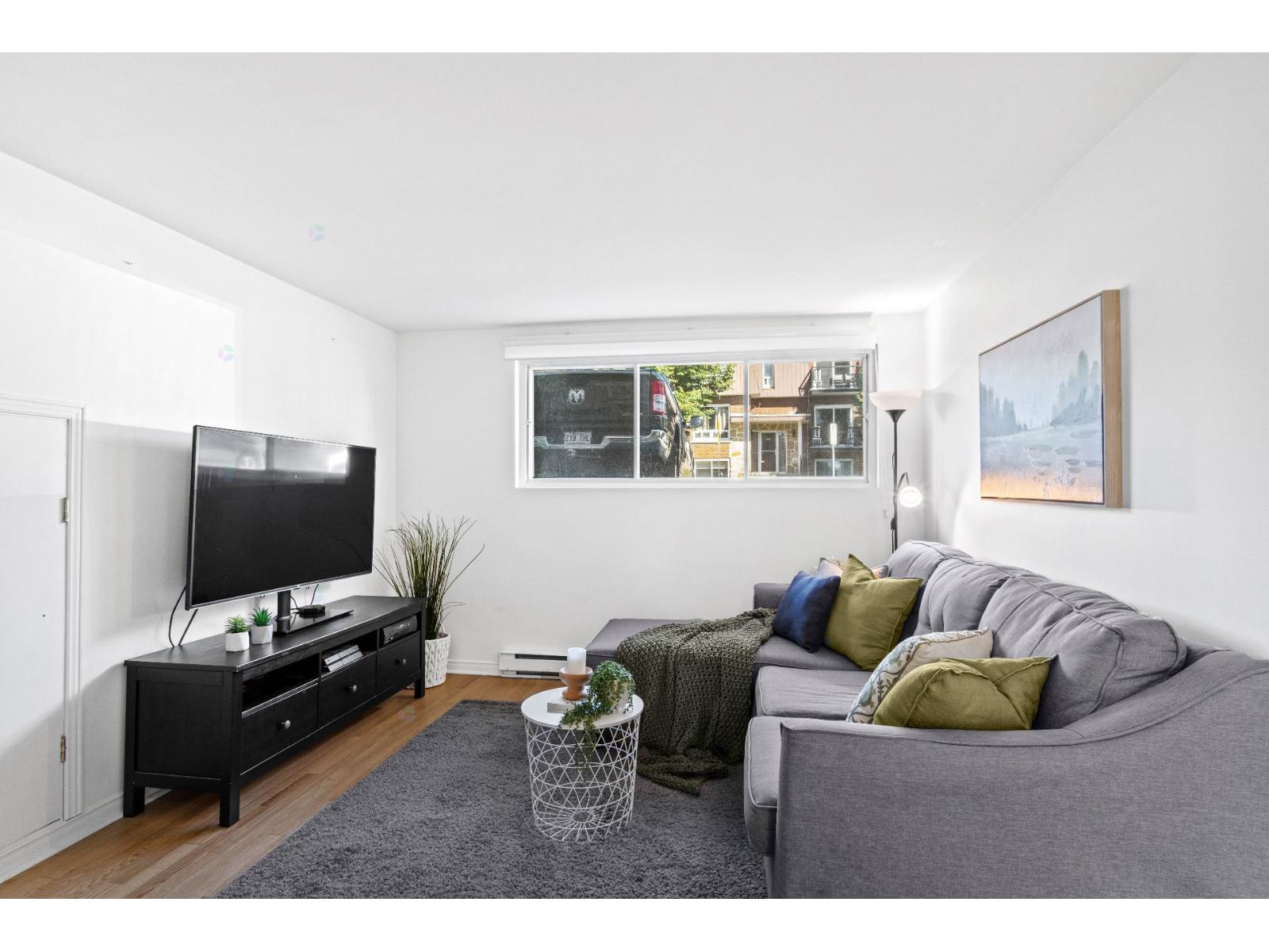 274 Rue Albert, #1 Property Photo 5