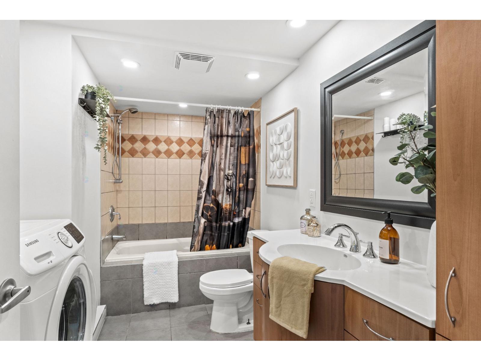 274 Rue Albert, #1 Property Photo 19