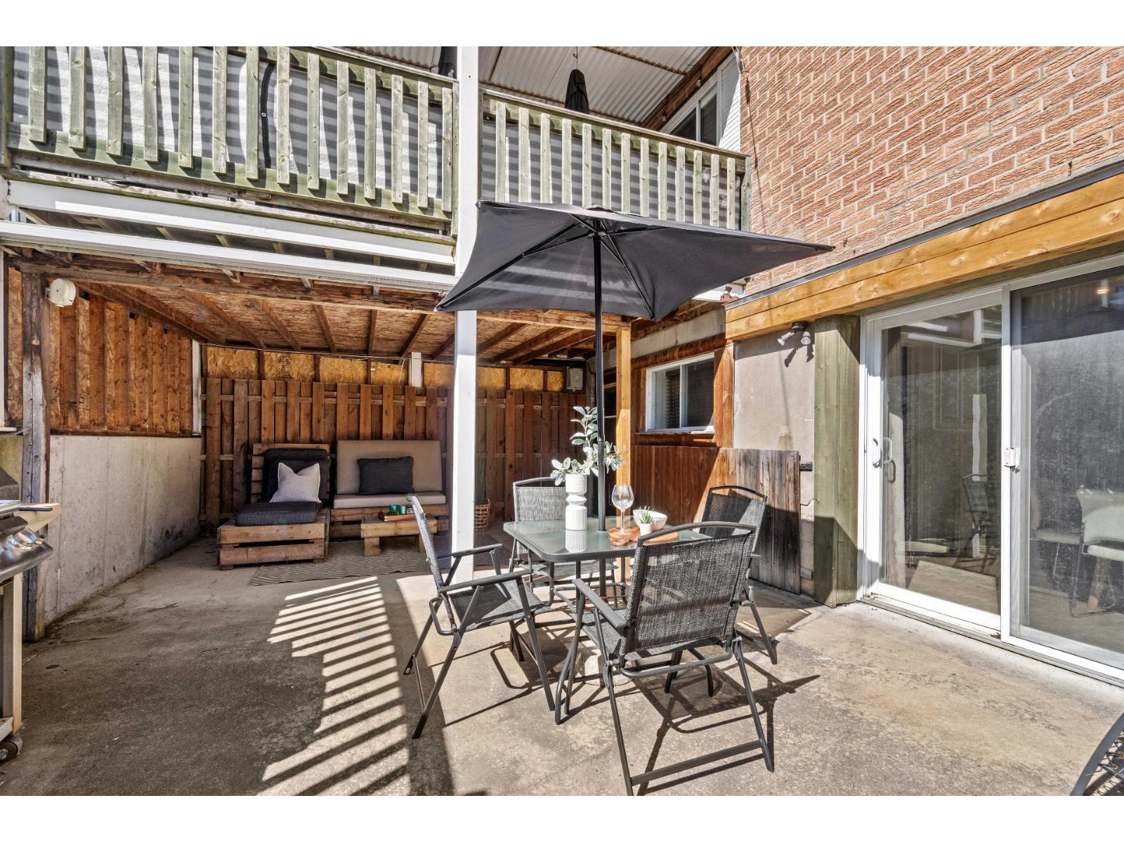 274 Rue Albert, #1 Property Photo 21