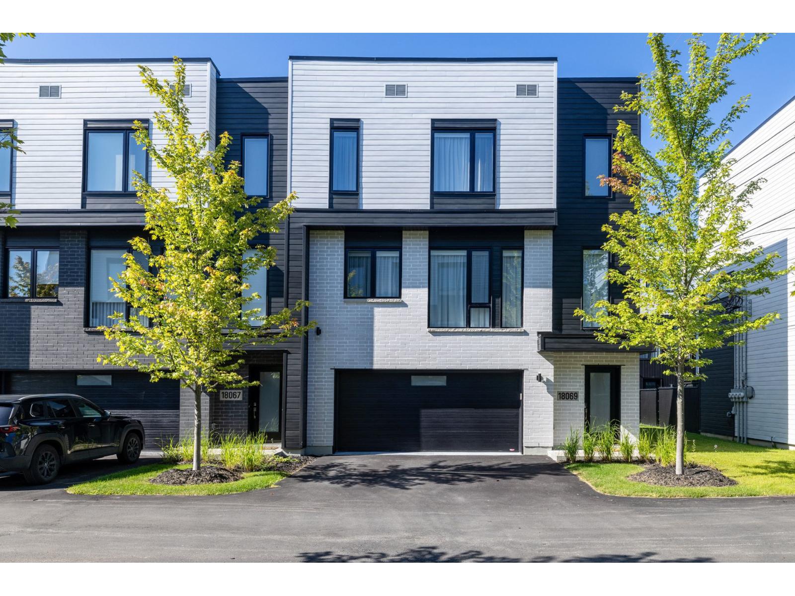18069 Rue De Brissac Property Photo 1