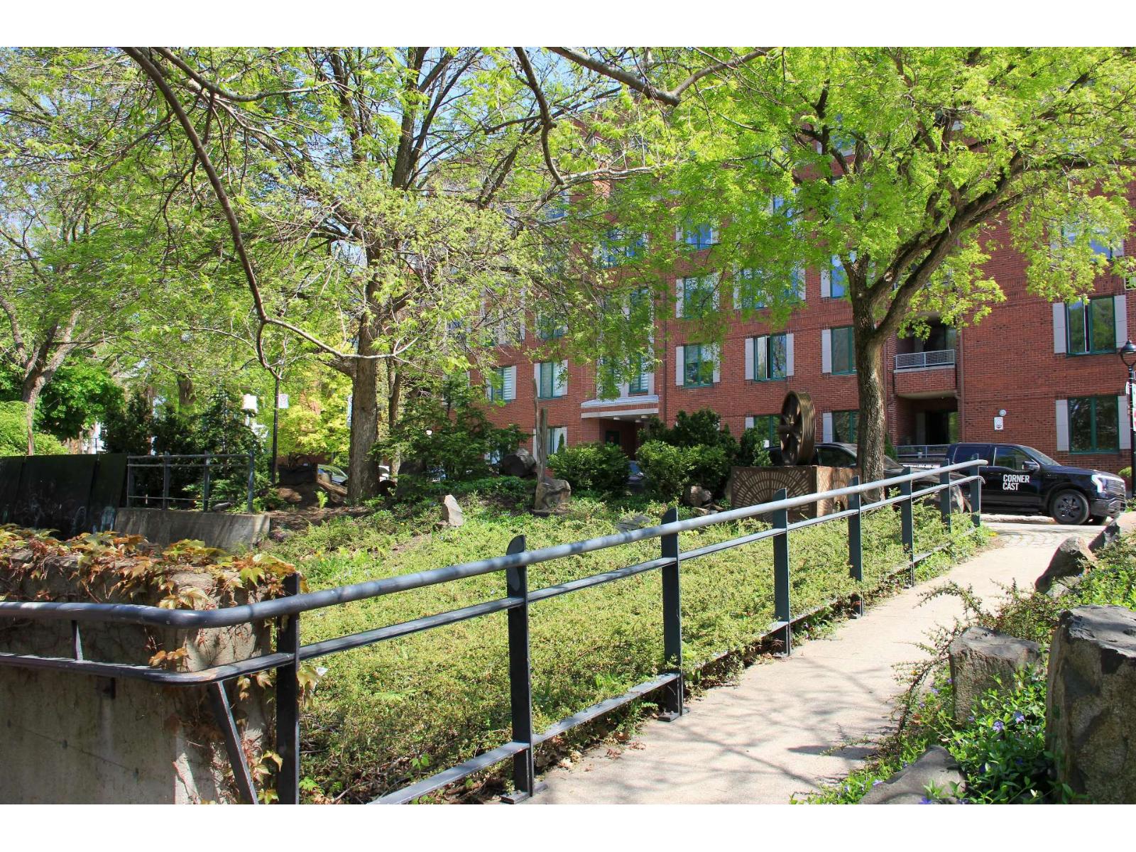 2400 Rue Ste-cunégonde, #102 Property Photo 18